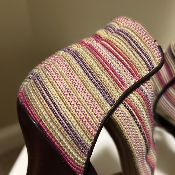 Natasha Bebe stilettos 4 inch heel with 2 inch platform makes walking easy! - Picture 7 of 10